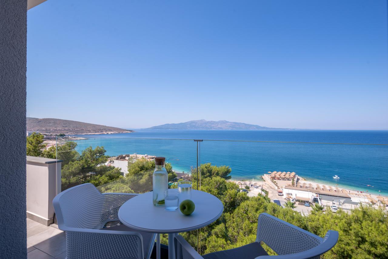 Glow Boutique Hotel & Suites Sarandë 部屋 写真