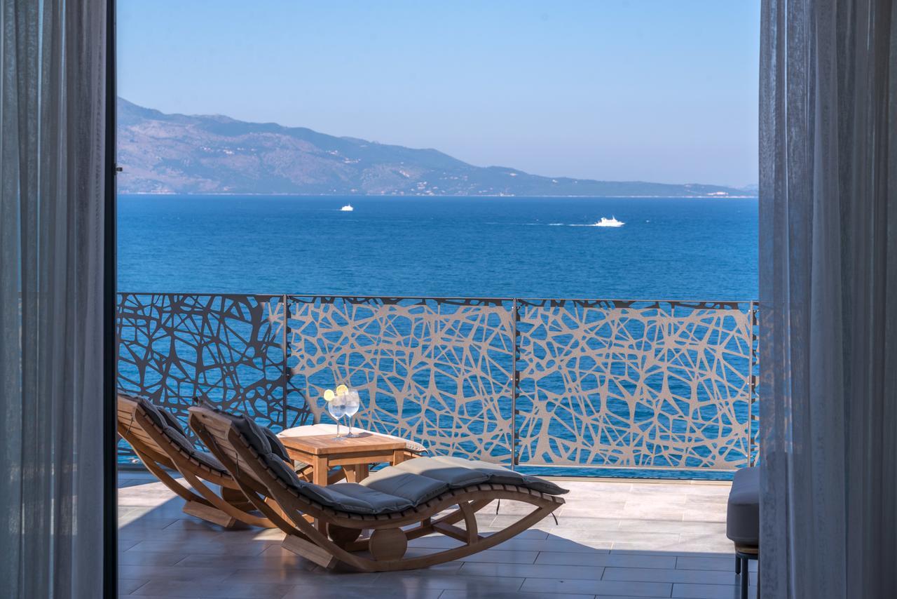 Glow Boutique Hotel & Suites Sarandë エクステリア 写真