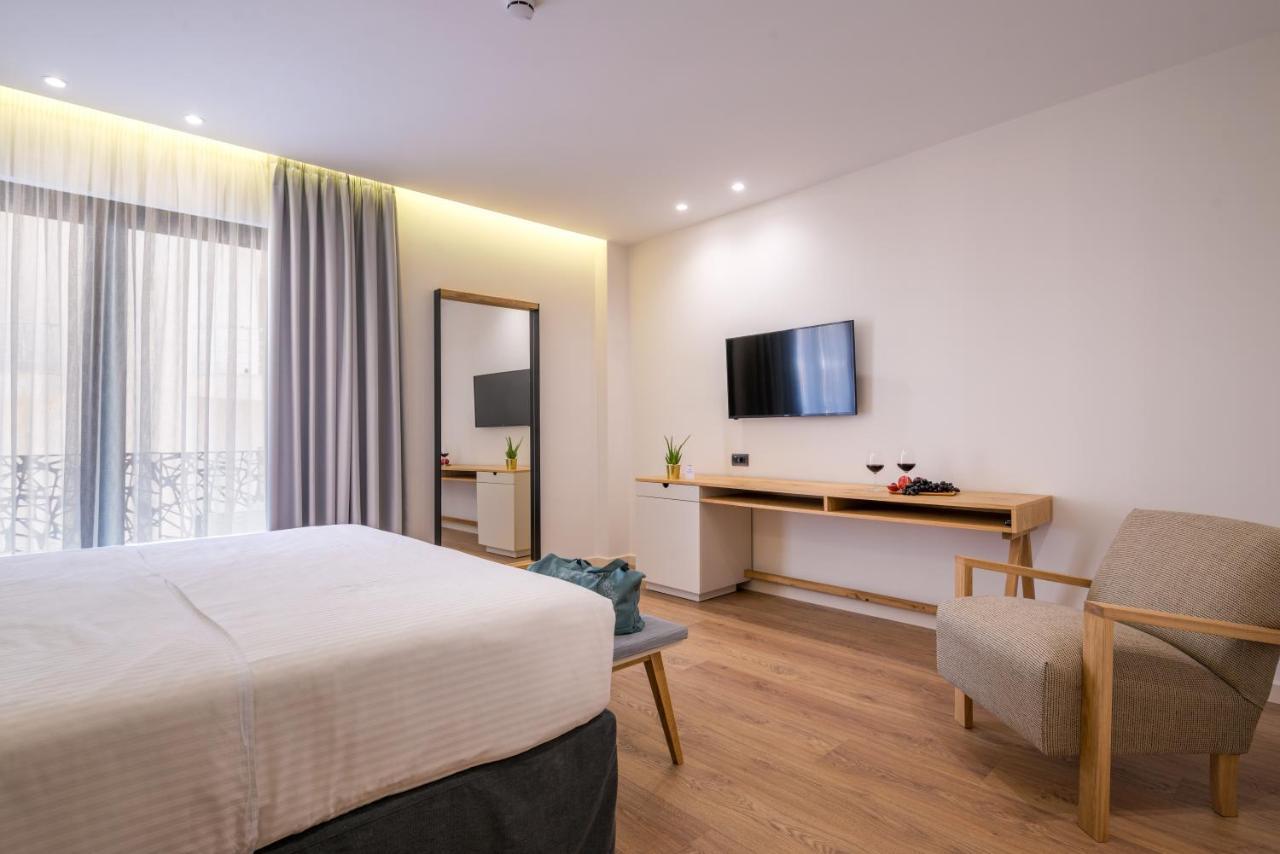 Glow Boutique Hotel & Suites Sarandë エクステリア 写真