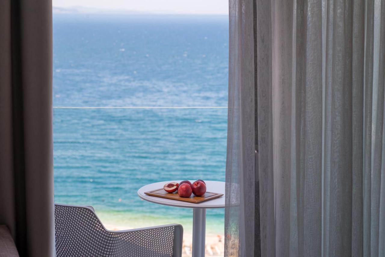 Glow Boutique Hotel & Suites Sarandë エクステリア 写真